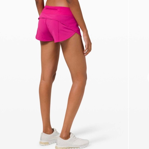 Lululemon Speed Up Short *2.5" Ripened Raspberry size 8 - Picture 2 of 9